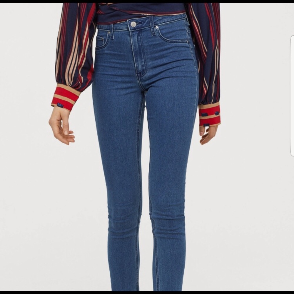 H&M Skinny High Waist Jeans 26/30. NWT
